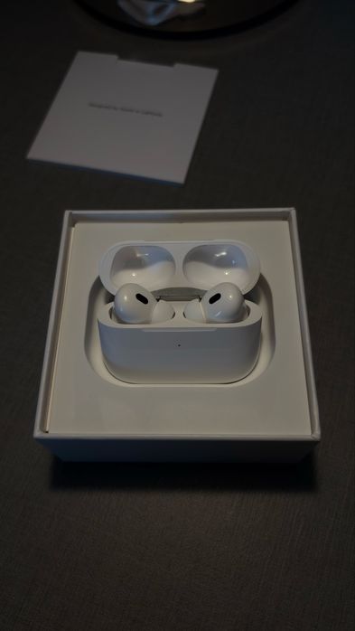 Airpods pro 2 si airpods 4