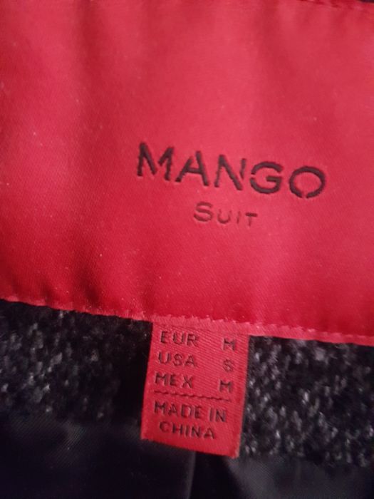 Mango. Женская одежда. Размер М.