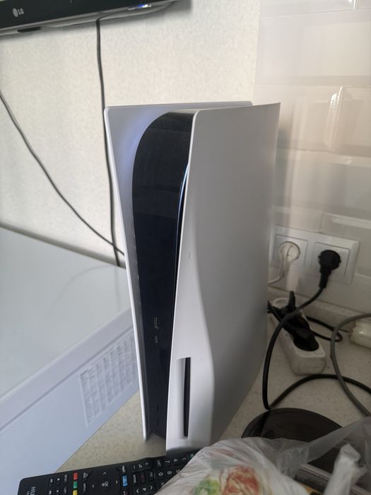 Ps 5 fat версия продаю