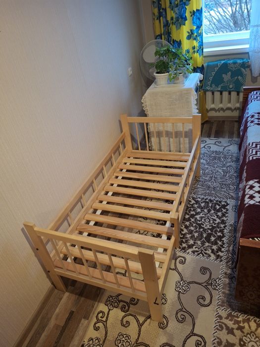 Кровать детская 140*70 см