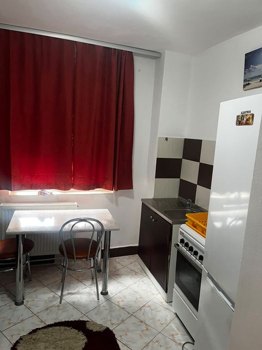 Apartament de închiriat