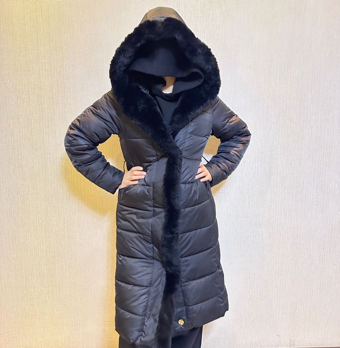 Продам Женскую Зимнюю Куртку