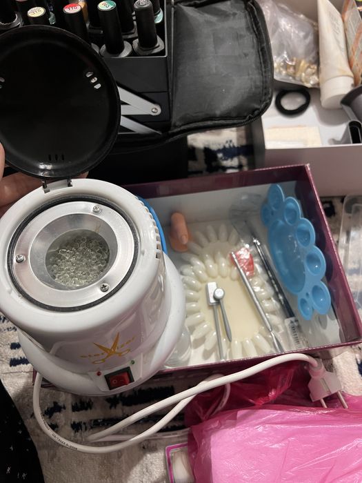 Материалы для маникюра