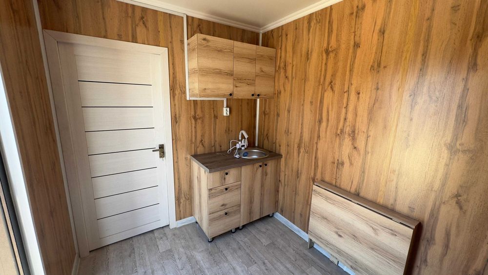 Столовая из контейнера