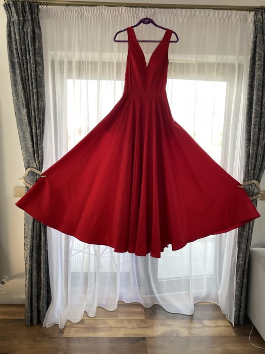 Rochie de nunta rosie