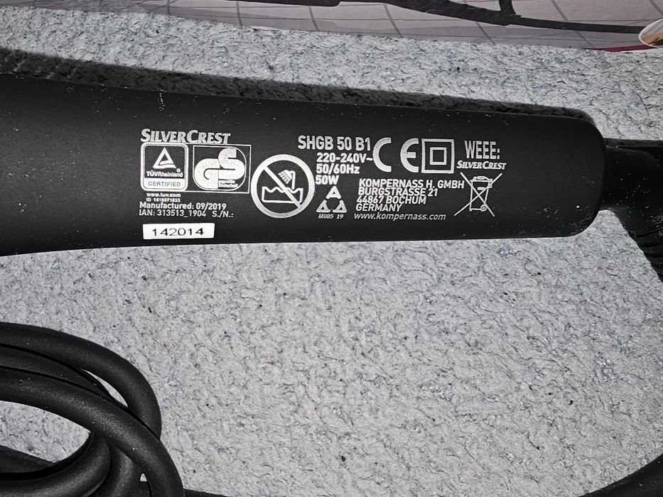 Четка за изправяне на коса