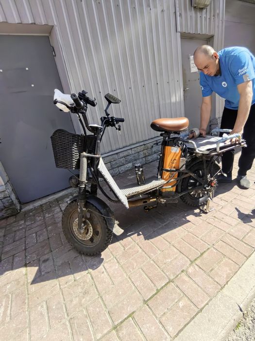 Выездной мастер электровелосипедов.