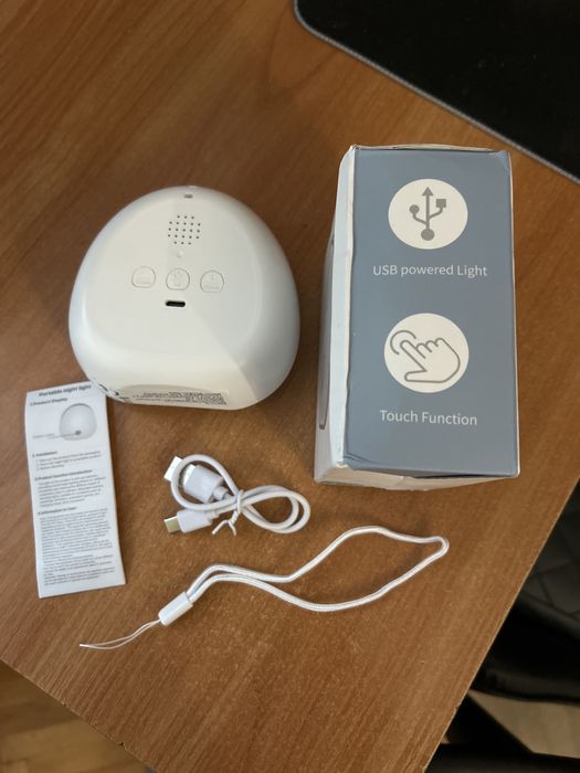 Бял шум LED нощна лампа за сън