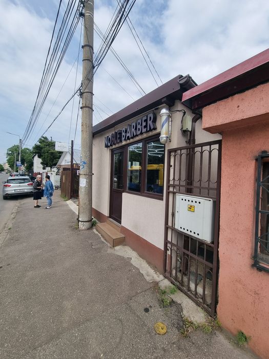 Inchiriez spațiu comercial 32 mp