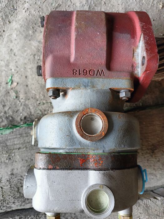 Воздушный компрессор