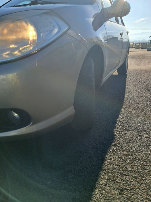 Renault symbol 2011 E 5