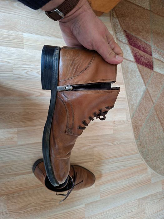 Черни кожени зимни боти