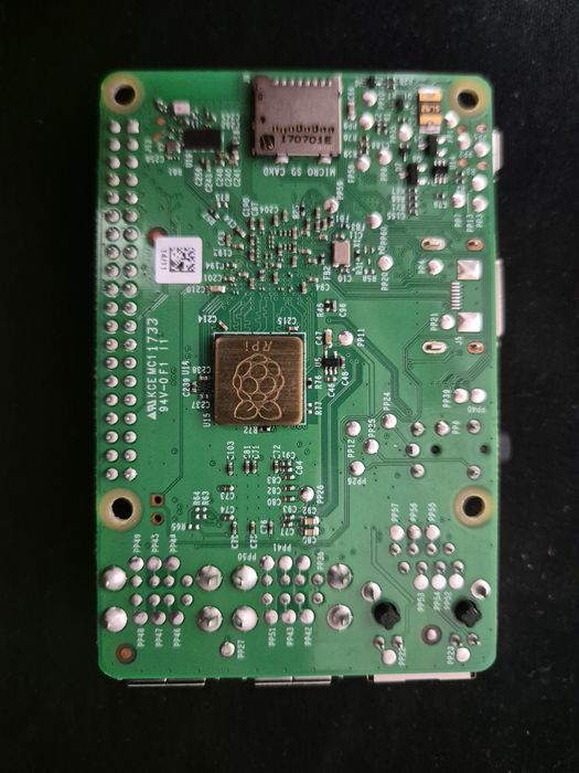 Rasp erry Pi 3 model 3B+