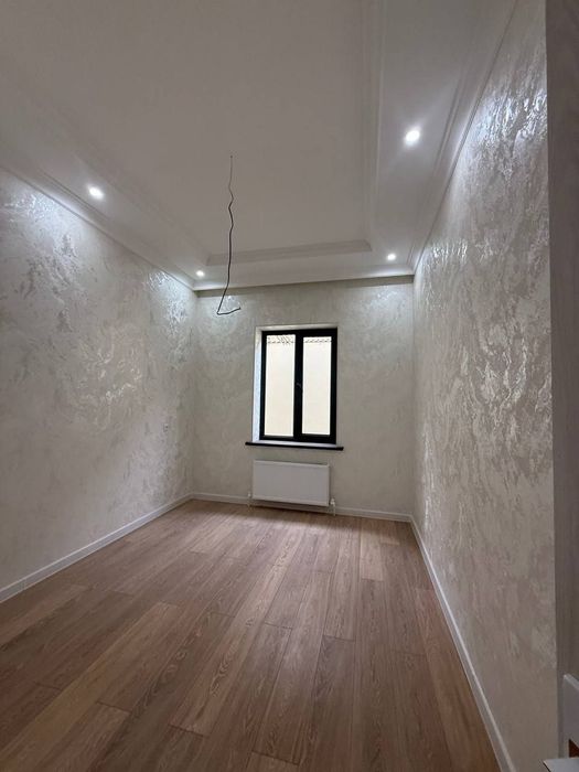 Ховли уй жой сотилади