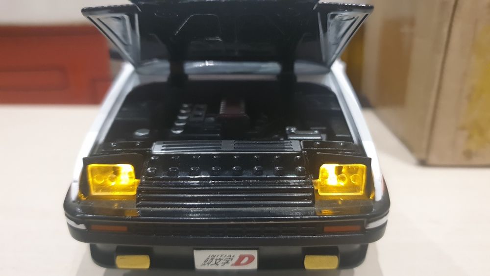 Toyota ae86 sprinter trueno. 1:24