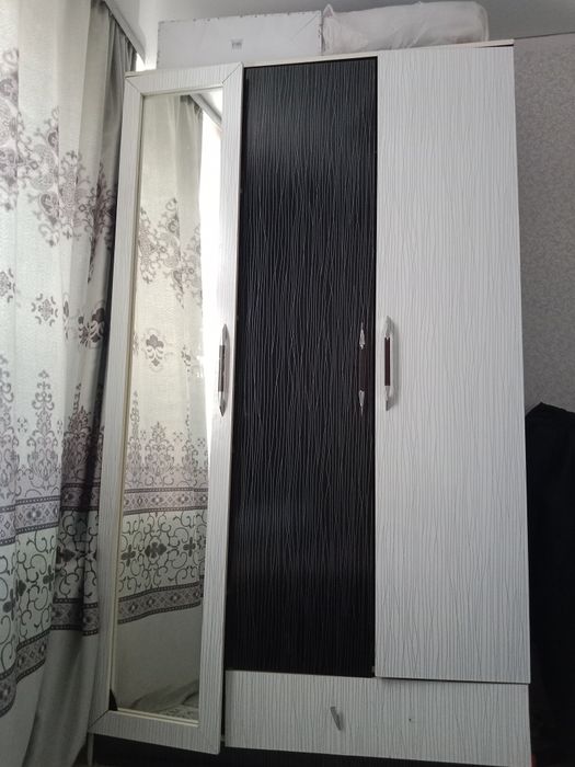 Спальний гарнитур