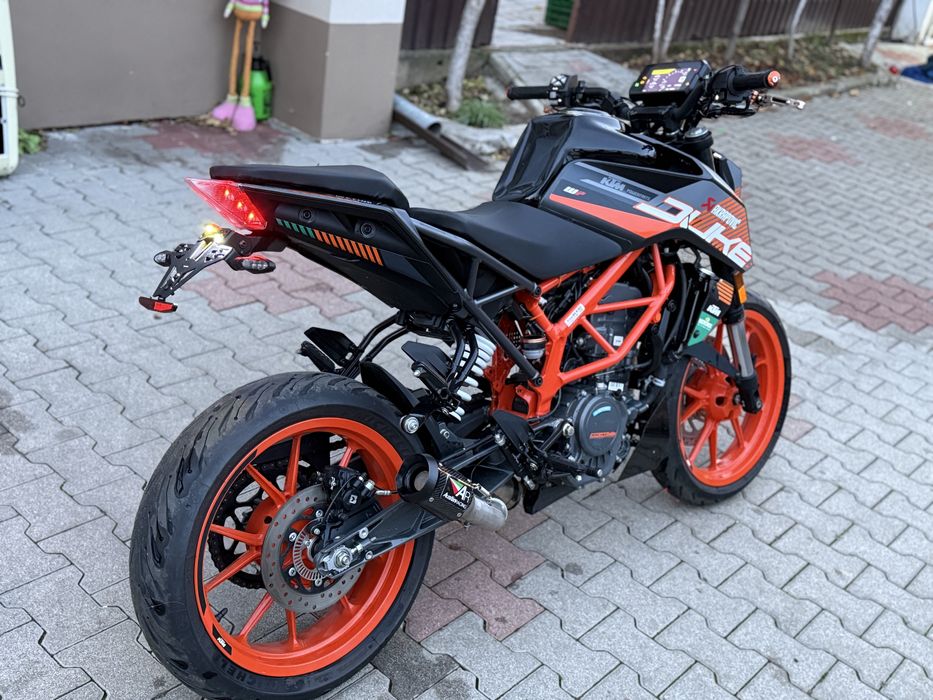 Ktm duke 125 2022  Inmatriculat Limited 7200km