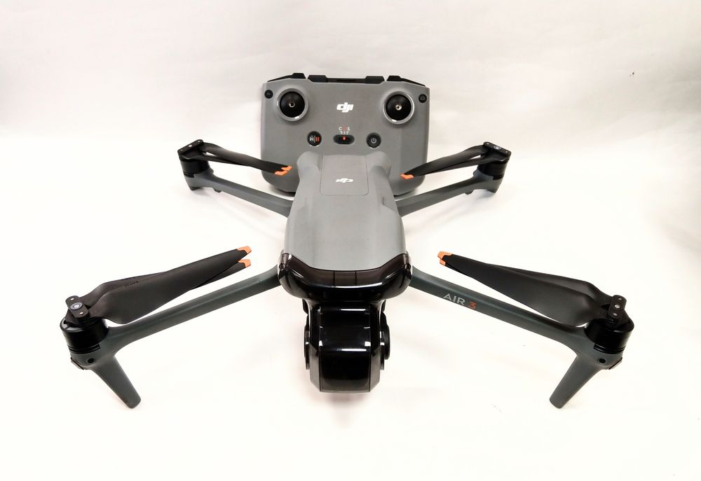 DJI Air3 квадрокоптер