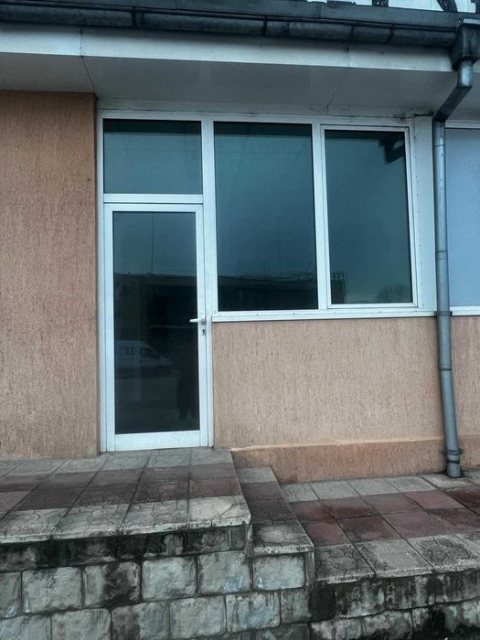 Дава се под наем Промишлена сграда в Варна, Младост 1 - 700 кв.м за 3213 € - Снимка #10