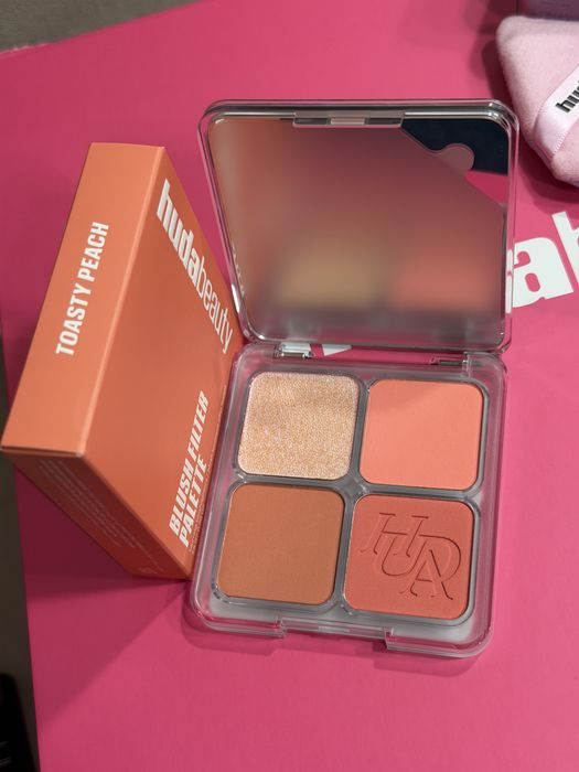 Huda Beauty грим