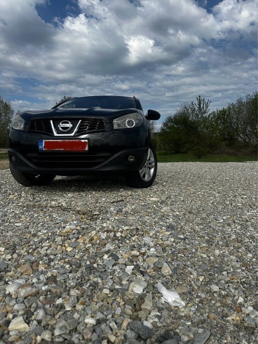 Nissan qashqai +2