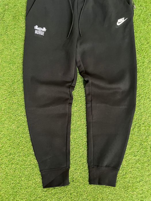 Дамско долнище : Nike Sportswear Fleece Tech Pants M