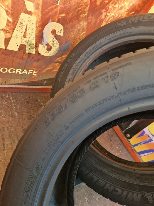 2 Anvelope Michelin 235 55 R19 de vara