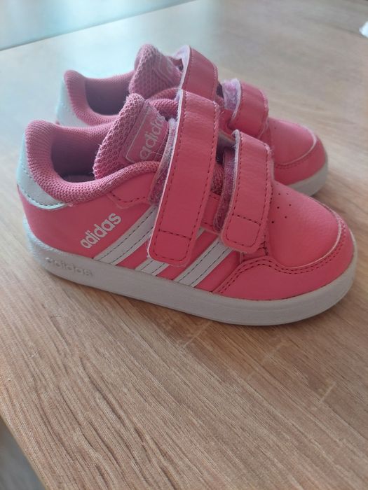 Adidas - детски спортни обувки