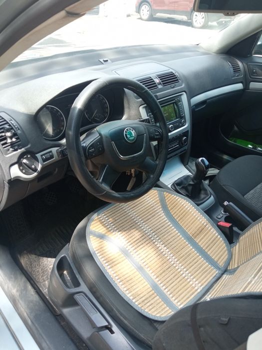 Vând Skoda Octavia 2  1,6 diesel an 2012