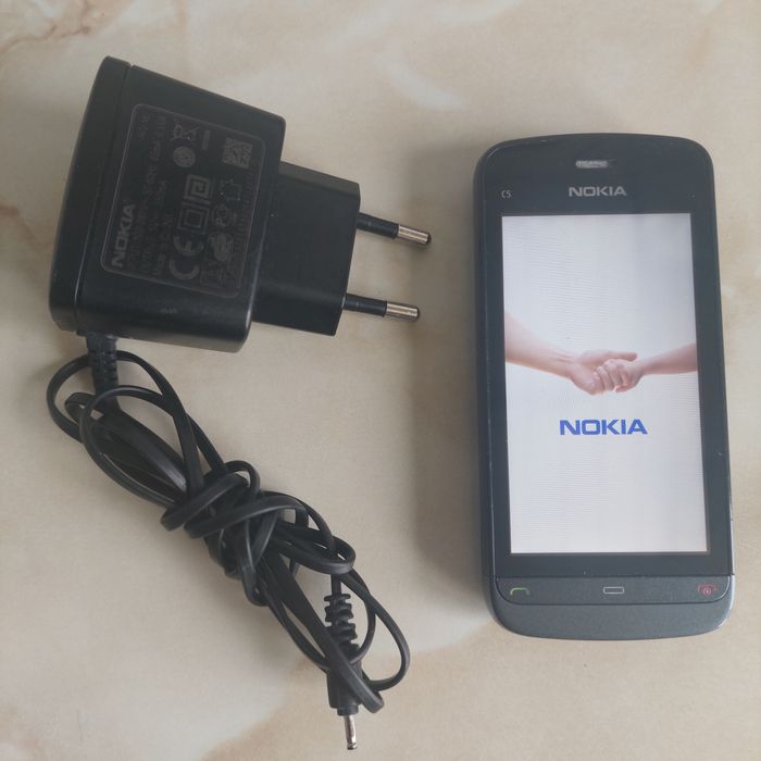Vând Nokia C5-03 în perfectă stare, codat VodafoneRO //poze reale