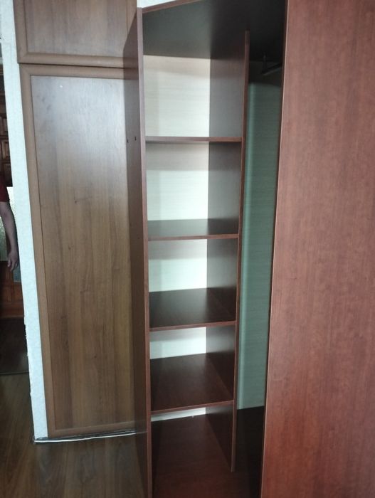 Продам шкаф для одежды