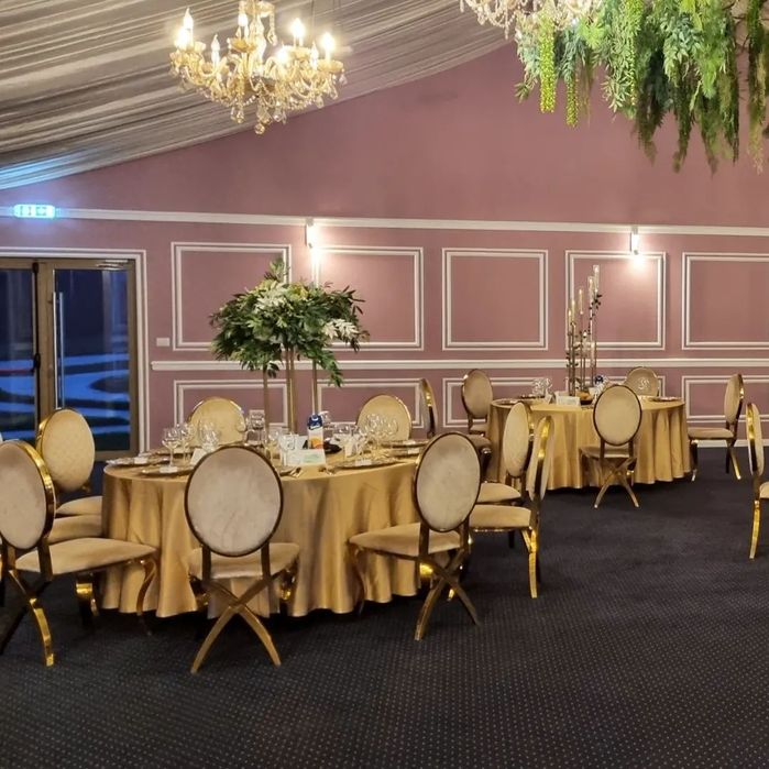 De vanzare :Decoratiuni Evenimente , obiecte florarie