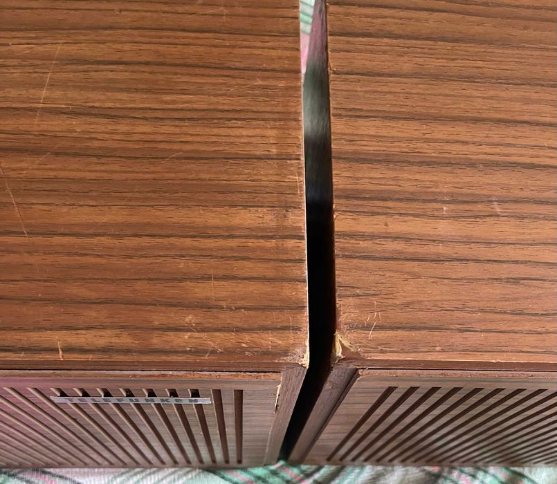 Продава чифт HiFi тонколони TELEFUNKEN L-71