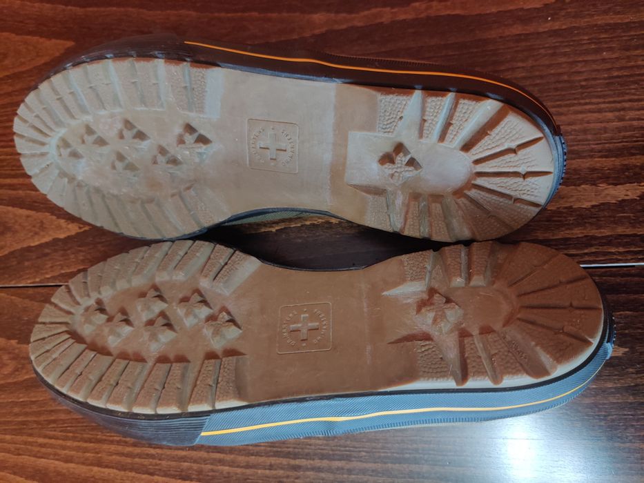 Dr. Martens кецове