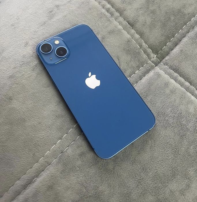 Продам Iphone/Айфон 13