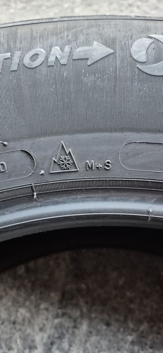 4 anvelope iarna ca noi Michelin 235/60/17.Pretul este pe bucata.