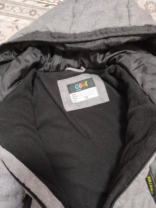 Продам зимние комбинезон,ботинки,куртку