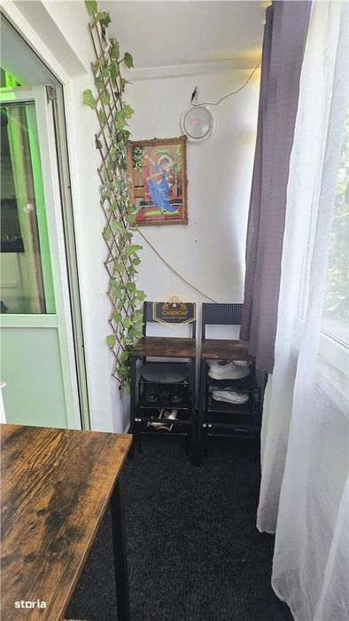 Etaj I | Apartament cu 2 camere si balcon | Botizului