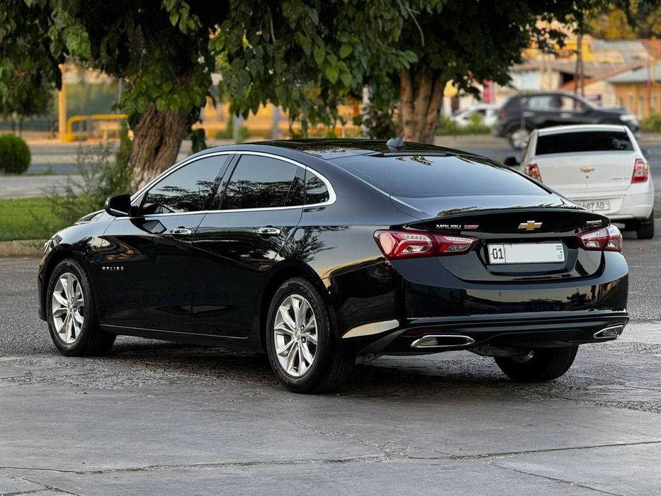 Chevrolet Malibu 2 - Premier
