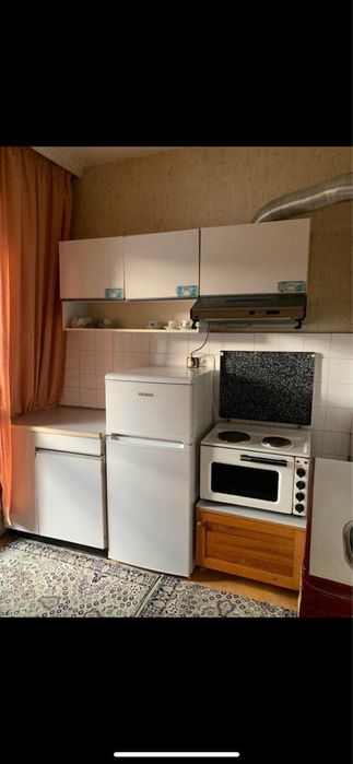 Дава се под наем Двустаен апартамент в Перник, Център - 78 кв.м за 255 € - Снимка #2