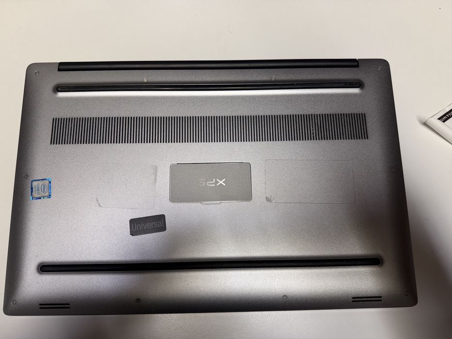 Dell XPS 15 9560 | i7-7700HQ | 16GB RAM | SSD 512GB - Laptop Premium