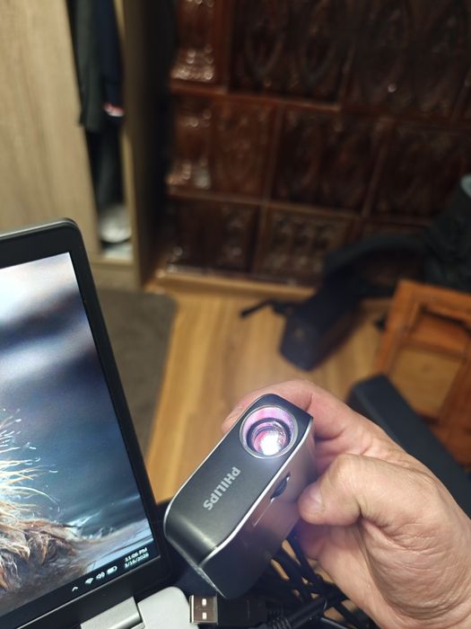 Mini videoproiector Philips Picopix PPX2055