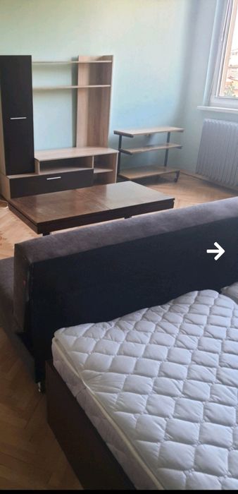 Дава се под наем Едностаен апартамент в София, Център - 50 кв.м за 488.58 € - Снимка #1