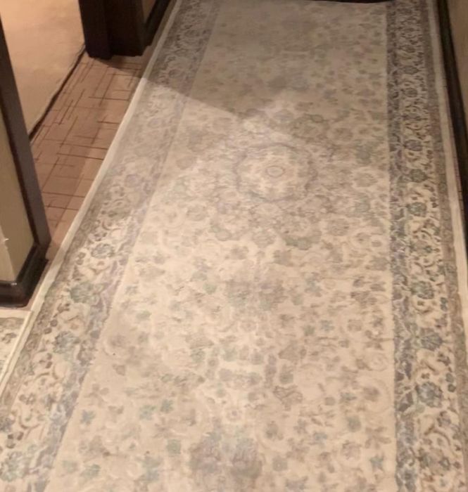 Продам ковер и дорожки