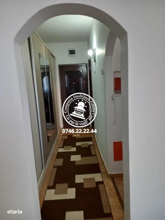 Apartament 1 Camera de vanzare Podu Ros