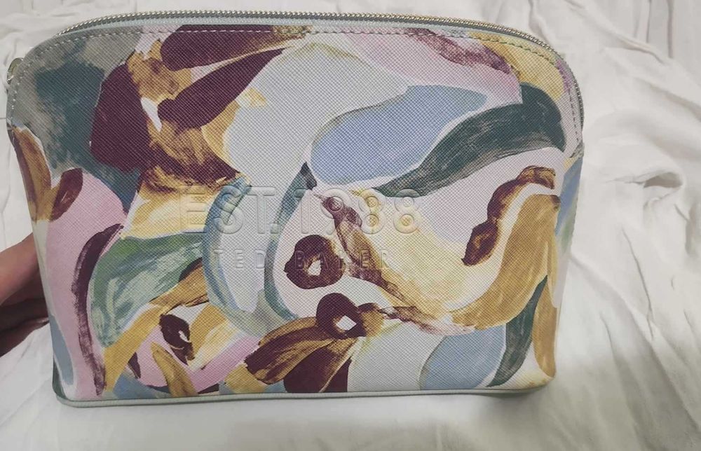 Несесер Ted Baker