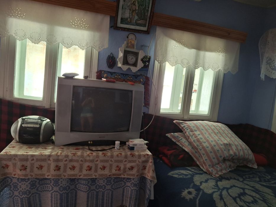 Vând casa loc. Stiubieni
