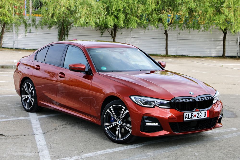 BMW Seria 3 G20 ‼️122.000 KM ‼️ 2020 330e 2.0 Benzina + Electric / PacketM / HarmanKardon / Laser