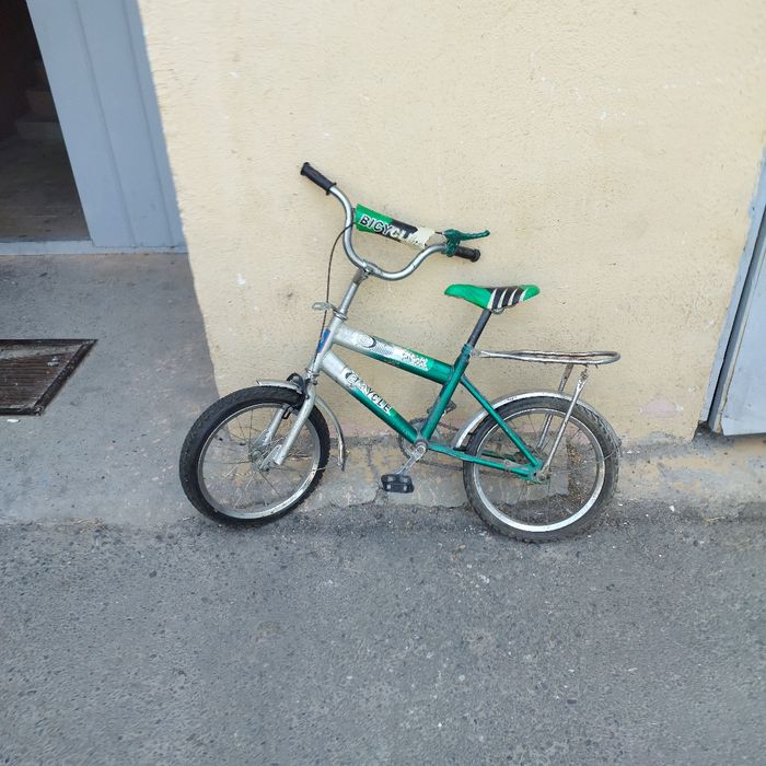 Велосипед 5-8 лет детский.