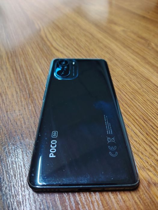 Телефон Xiaomi Poco F3